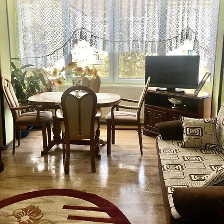 La Symo Apartament Straja Lupeni Lupeni  Екстериор снимка