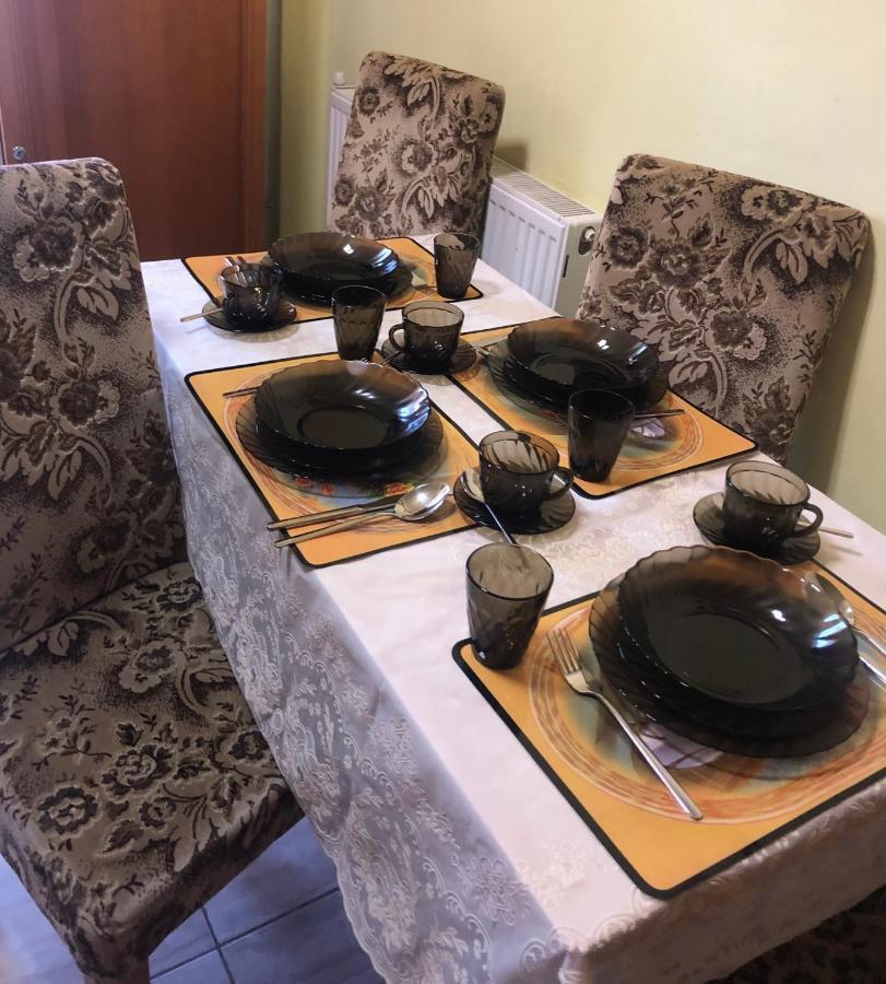 La Symo Apartament Straja Lupeni Lupeni  Екстериор снимка